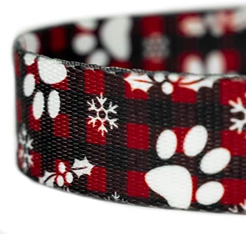 Country Brook Petz - Christmas Plaid Everyday Dog Leash - Christmas Collection Featuring Festive Designs (4 Foot, 5/8 Inch Wide)