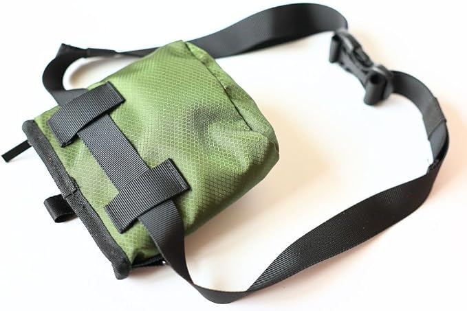 Callieco Mini Dog Treat Pouch with Magnetic & Zipper Closure | Small Waist Belt Training Behavior Aid Bag for Dog Walking with Poop Bag Dispenser (Green)