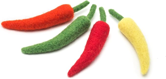Glaciart One Cat Chili Pepper Toy – 4 Pcs | Soft Fuzzy Enrichment 100% Natural Wool - Interactive Catnip Play Cat Toy Set - Safe for Pets, Non-AZO Colored Dyes
