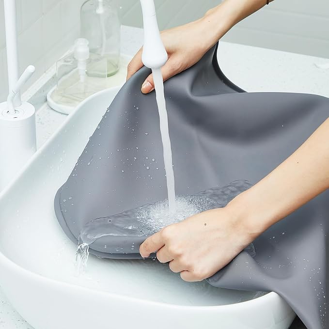 Timgle 1 Dog Pee Pad Holder Puppy Pad Tray 30 x 24 Inches Silicone Dog Potty Tray No Spill Pee Mat Potty Cushion Holder with 4 Clamps for Pets, Easy to Clean and Store(Gray)