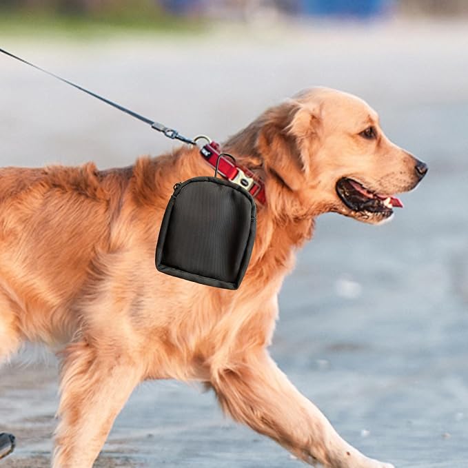 Dog Treat Pouch,Treat Pouches for Pet Training,Portable Snack Reward Dog Food Dispenser for Traveling or Outdoor Use,Black