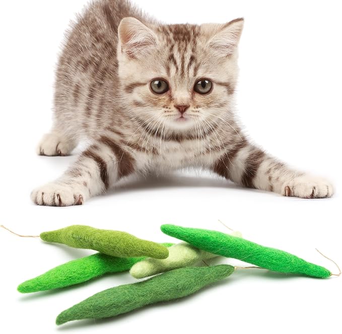 Glaciart One Green Beans Cat Toy – 5 Pcs | Soft Fuzzy Enrichment 100% Natural Wool - Interactive Catnip Play Cat Toy Set - Safe for Pets, Non-AZO Colored Dyes