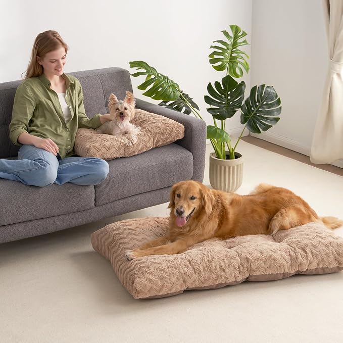 EHEYCIGA XXL Washable Dog Bed for Crate 47x29 Inch, Kennel Pad for Extra Large Dogs Up to 100 lbs, Plush and Comfy Pet Sleeping Mat, Camel