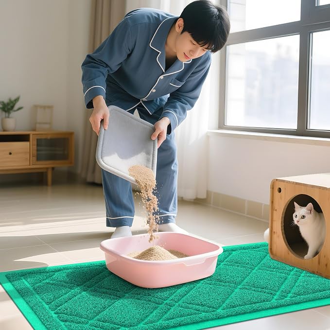Smiry Cat Litter Box Mat 30x17, Non-Slip Water Resistant Litter Trapping Mat, Easy Clean Less Waste and Urine-Locking Cat Carpet for Indoor, Green