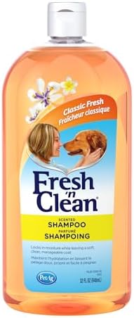 PetAg Fresh ’n Clean Scented Shampoo, Classic Fresh Scent - 32 oz - Moisturizes with Vitamin E & Aloe Vera - Strengthens & Repairs Coats - Soap Free