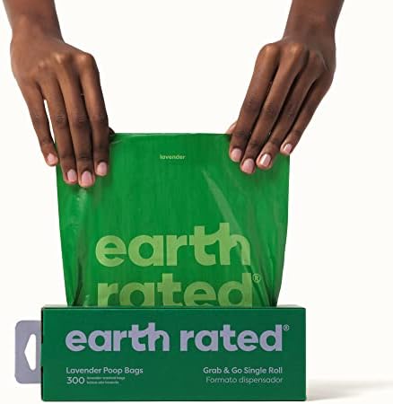 Earth Rated Dog Poop Bags, Thick Grab and Go Single Roll, Ideal for Backyard Pickups, Lavender Scented, 900 Count (3 x 300 count)
