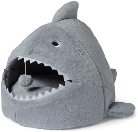 Amazon Basics Shark Shape Cat House for Indoor Cats, Enclosed Design Helps Reduce Anxiety in Nervous Pets, with Washable Cushioned Pillow, 17" x 16" x 14", Grey