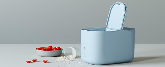 Zuutii Rice Storage Container 11lbs,Food Container, Dry Food Storage, 7.2lbs Pet Food Dispenser, Large Storage Bin with Lid,Silicone Ring & Moisture Proof (Light Blue)