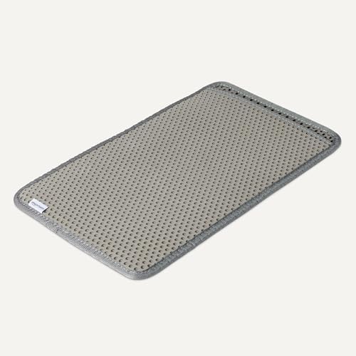 Amazon Basics Double-Layer Cat Litter Mat, Honeycomb Design, Waterproof & Urine-Proof, Non-Slip Scatter Control Trapper Mat, Easy Clean, Soft on Paws, Grey, 15" x 24"