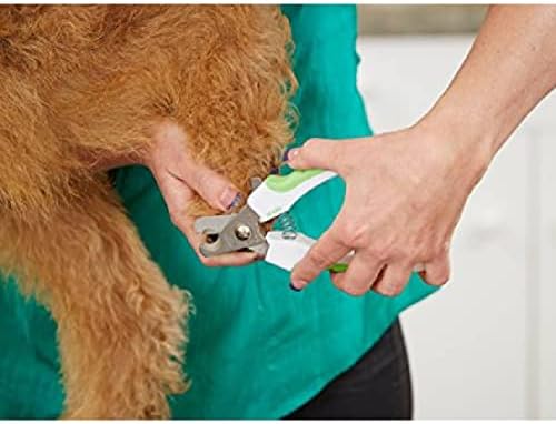 Andis 65700 Animal Nail Cutter for Small Breeds - Stainless Steel Blades with Sharp Efficiency - Designed for Repeated Use & Recommended by Pet Trainers – Medium Size & White/Green
