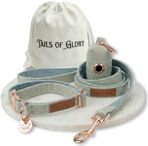 – Luxury 3-Piece Dog Walking Set – Adjustable Collar, 150 cm Leash, Poo Bag Holder – English Tweed & Soft Velvet – Elegant, Comfortable & Practical – 3 Colors