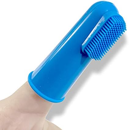 Pet Republique Enzymatic Dog Toothpaste Kit with Finger Toothbrushes Cats and Dogs Dental Cleaning Kit - 3.5 oz Beef Flavor Toothpaste, 3 Silicon Finger Toothbrushes, 1 Mini Handle Toothbrush