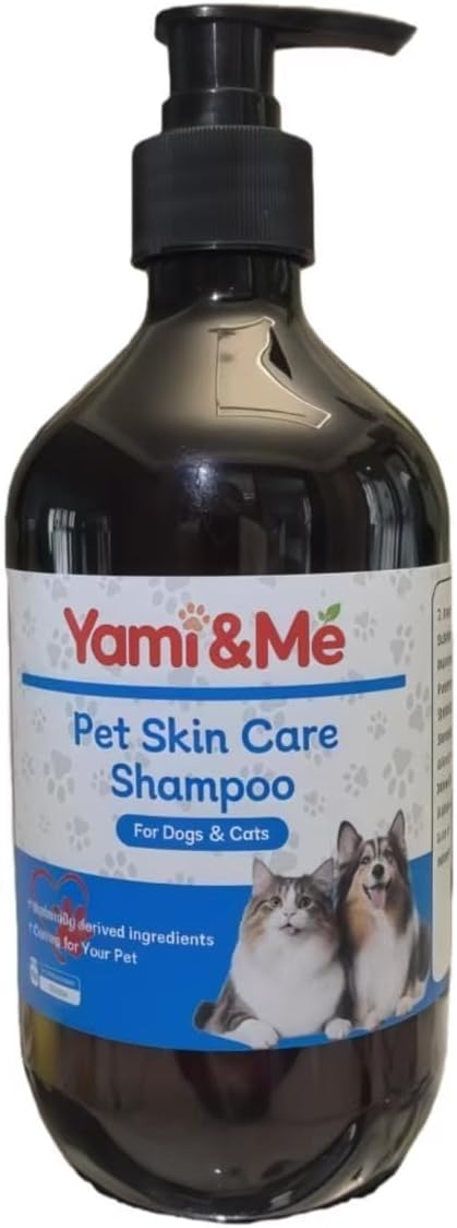 Yami&Me Pet Shampoo for Dogs & Cats – Gentle Skin Soothing Bath Cleanser with Aloe Vera & Oatmeal, Relieves Itchiness and Dry Skin (500ml / 16.9 fl oz)