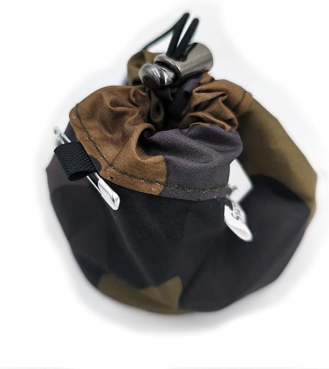 Small Dog Treat Pouch Puppy Training Bag with Carabiner Clip, Bait Bag