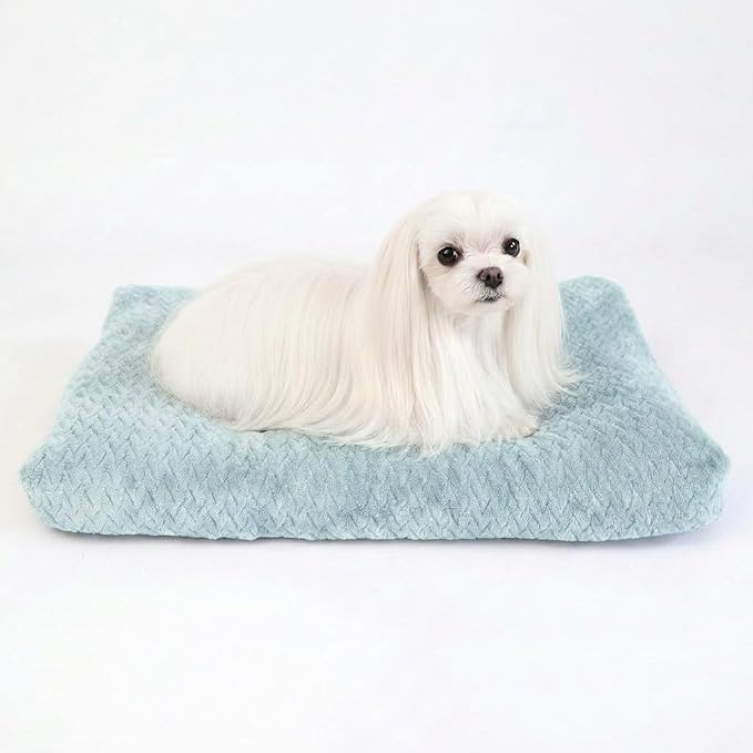 18 Inch Dog Crate Bed for Small Dogs and Puppies,Washable Puppy Crate Pad for Dog Cages,Soft Jacquard Flannel Kennel Mat with Anti-Slip Bottom,Fluffy Dog Bed for Toy Breeds,Sage Green
