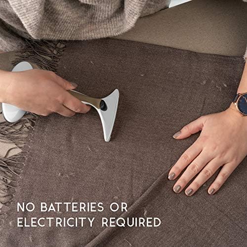 GLEENER Battery-Free Fabric Shaver & Lint Brush | Ultimate Fuzz Remover Sweater Comb | Lint Remover and Depiller for Clothing & Furniture (Taupe)
