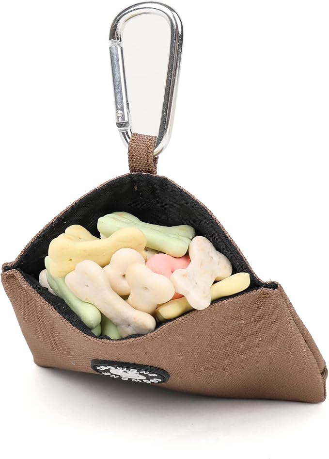 Dog Treat Pouch Magnetic Closure Small Dog Training Treat Pouch Pocket Sized Small Dog Treat Pouch with Clip (Coffee)