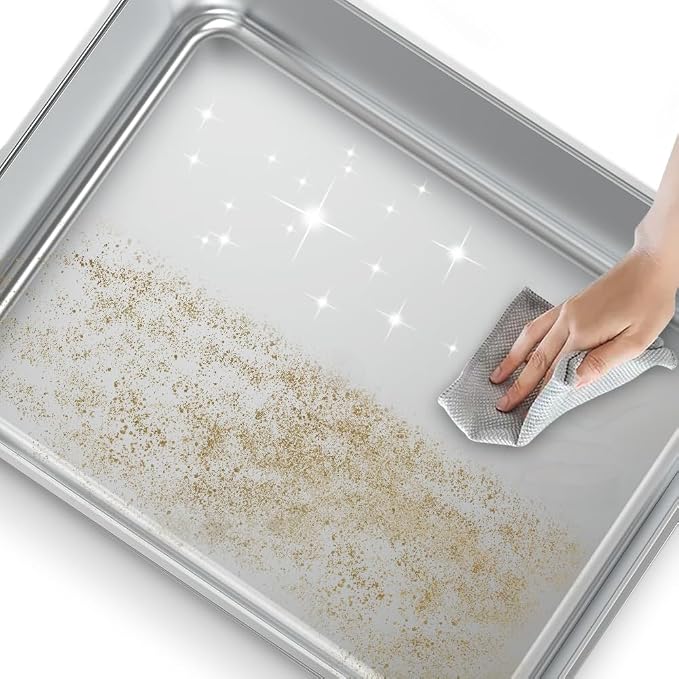 SZEE Small Stainless Steel Cat Litter Box, Kitten Litter Box Low Entry, Open Top Litter Pan Included Litter Scoop, Anti-Scratch Metal Cat Litter Tray Easy to Clean, Pet Toilet, 17x 13x 11 inches
