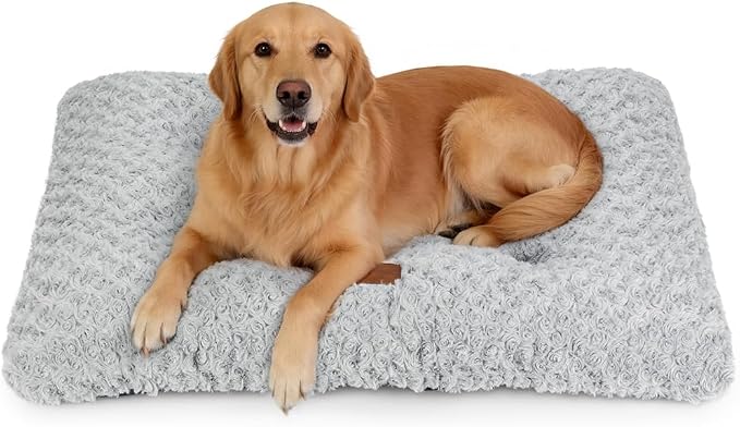 Dog Bed Crate Pad - Rosette Pattern White Velvet Pet Bed Anti-Slip Comfy Kennel Pad for Crates Rosette Grey L