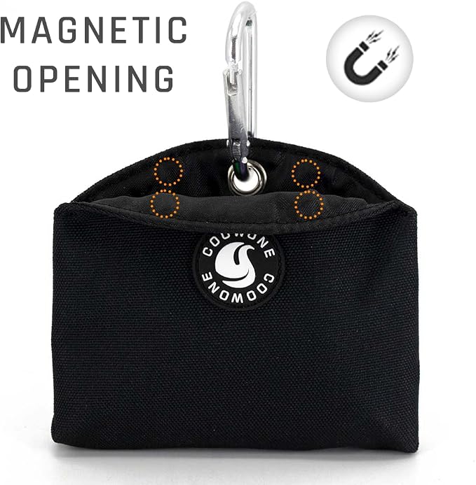 Dog Treat Pouch Magnetic Closure Small Dog Training Treat Pouch Pocket Sized Small Dog Treat Pouch with Clip (Black)