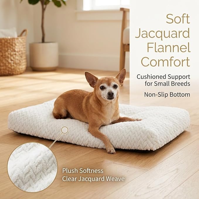 Small Dog Bed for Crate,22 Inch Washable Dog Crate Pad for Dog Cages,Soft Jacquard Flannel Puppy Kennel Bed with Anti-Slip Bottom,Fluffy Dog Mat for Small Dogs,White