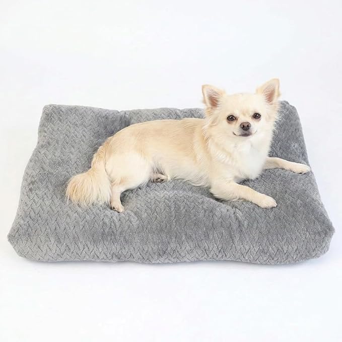 Small Dog Bed for Crate,22 Inch Washable Dog Crate Pad for Dog Cages,Soft Jacquard Flannel Puppy Kennel Bed with Anti-Slip Bottom,Fluffy Dog Mat for Small Dogs,Grey