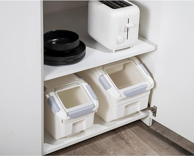 15 Liter / 30 lbs Rice Storage Container with Measuring Cup, BPA free, For Rice | Grain | Pet Food | Flour, 1 count, White