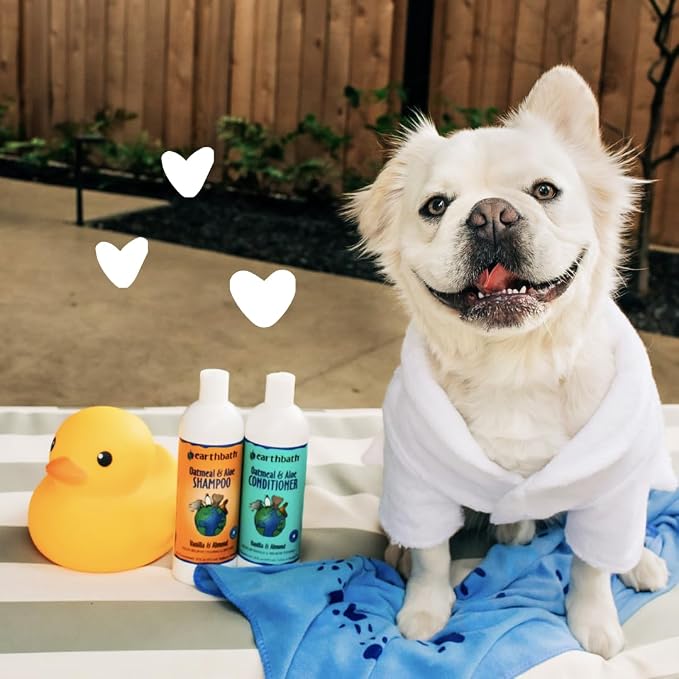 earthbath Oatmeal & Aloe Dog Shampoo, Itchy, Dog Wash, 32 Oz (1 Pack) | Oatmeal Shampoo For Dogs, Dry Skin Relief, Made in USA, Cruelty Free Pet Shampoos - Vanilla & Almond