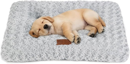Dog Bed Crate Pad - Rosette Pattern White Velvet Pet Bed Anti-Slip Comfy Kennel Pad for Crates Rosette Grey S