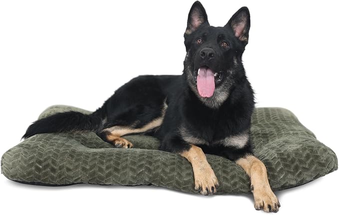 42 Inch Dog Crate Bed for Large Dogs,Washable Large Dog Crate Pad for Dog Cages,Soft Jacquard Flannel Kennel Mat with Anti-Slip Bottom,Fluffy Dog Bed for Crates and Indoor Floors,Olive Green