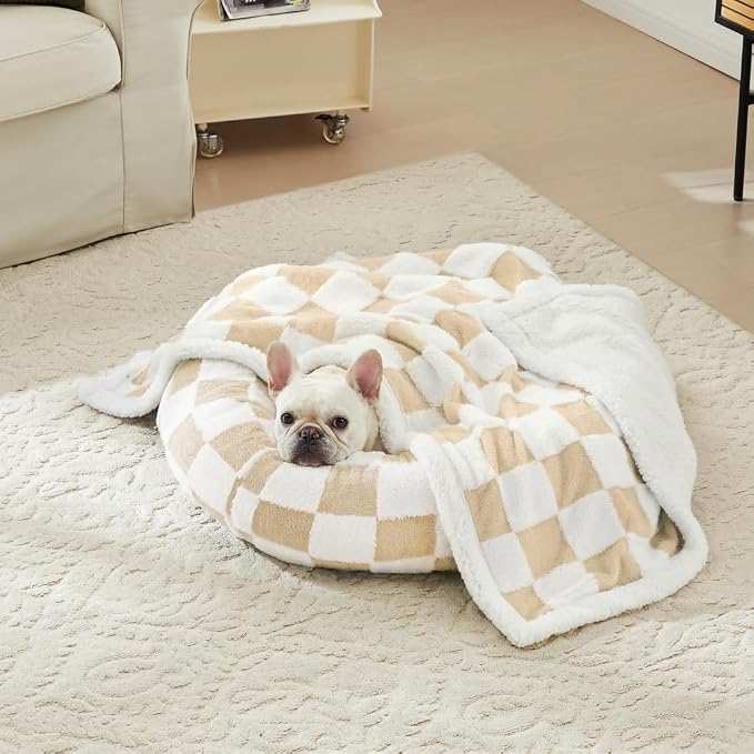 Ohocut Checkered Dog Blanket, Beige Khaki Jacquard Sherpa Blankets for Small Dog and Cats, Cute Aesthetic Style Fluffy Fleece Pets Blanket for Couch Protection Washable, 40"x50"