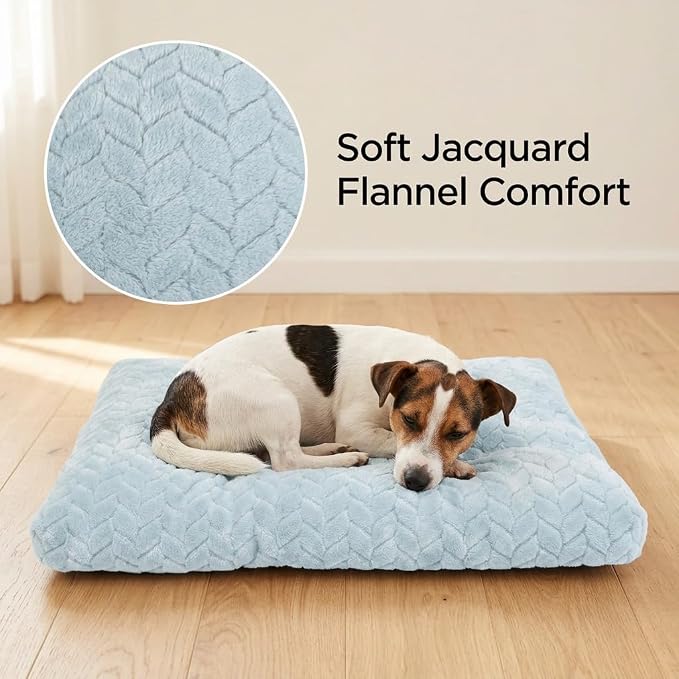 24 Inch Dog Crate Bed for Small Dogs, Washable Dog Crate Pad for Dog Cages, Soft Jacquard Flannel Kennel Mat with Anti-Slip Bottom, Fluffy Crate Mat for Puppies and Small Dogs,Washed Blue