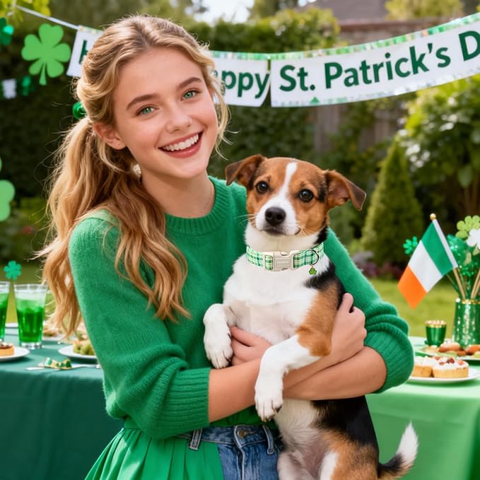 DOGWONG St. Patrick's Day Dog Collar, Cute Green Plaid Dog Collars, Adjustable St. Patrick's Day Pet Collars Design Dog Collar with Quick Release Buckle for Boy Female Dogs