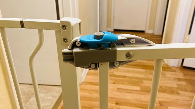 Baby or Pet Gate Replacement Latch for Select Regalo, Carlson and Frisco Brands (Model A)