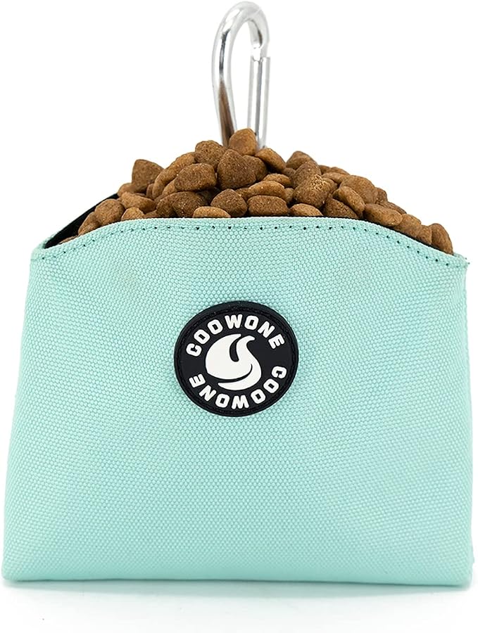 Dog Treat Pouch Magnetic Closure Small Dog Training Treat Pouch Pocket Sized Small Dog Treat Pouch with Clip (mint green)