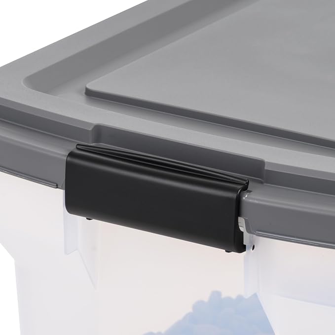 IRIS USA Dog Food Storage Container, Up to 40 lbs, Dark Gray, Made in USA | Includes 2-Cup Scoop & Wheels, Airtight Seal, BPA-Free, Bird Seed, Cat food, Cat Litter, Treats, Keeps Kibble Fresh
