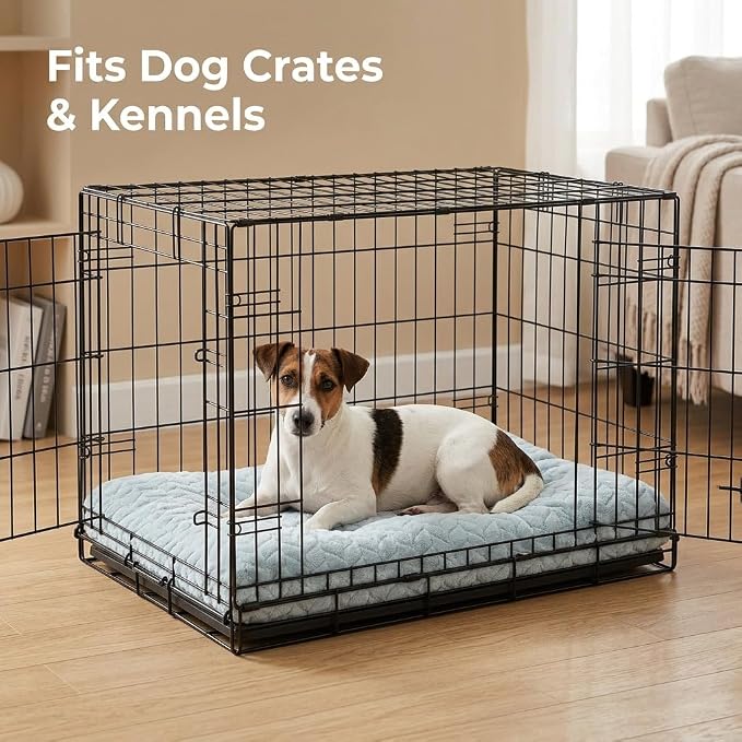 24 Inch Dog Crate Bed for Small Dogs, Washable Dog Crate Pad for Dog Cages, Soft Jacquard Flannel Kennel Mat with Anti-Slip Bottom, Fluffy Crate Mat for Puppies and Small Dogs,Washed Blue