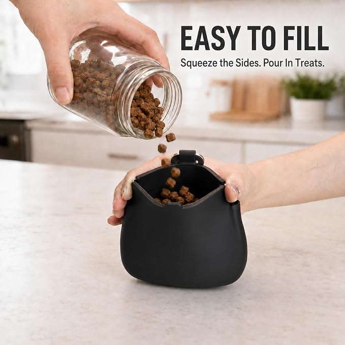 1 Cup Silicone Dog Treat Pouch, Dog Training Treat Bag, Black | One-Hand Use, Auto-Closes, No Spills When Inverted, Carabiner Keeps Pouch Secure, Easy to Clean, Holds Dry or Wet Dog Food