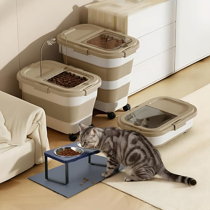 Summark Ca15 Lbs Dog/Cat Food Storage Container,Collapsible Food Storage Containers with Rolling Wheel Airtight Locking Lid,Pet Food Storage Container with Cup and Scoop,Khaki