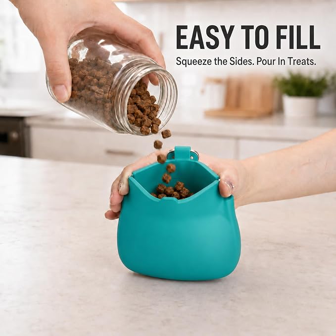 1 Cup Silicone Dog Treat Pouch, Dog Training Treat Bag, Green | One-Hand Use, Auto-Closes, No Spills When Inverted, Carabiner Keeps Pouch Secure, Easy to Clean, Holds Dry or Wet Dog Food