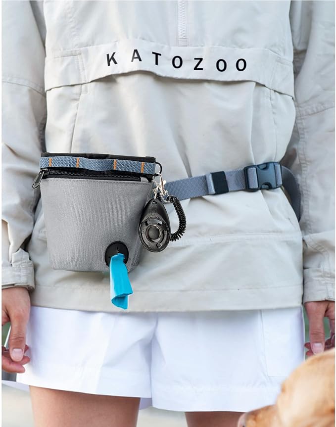 Dog Treat Pouch with Pet Training Clicker, Dog Training Treat Pouch Kit, Magnetic Closure, Hands-Free Training (Grey)