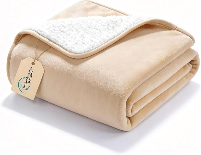 gogobunny Waterproof Bed Blanket, Reversible Sherpa Fleece Throw Blanket for Dog Puppy Cat, Furniture Cover Protects Bed Couch Sofa from Liquid Pee and Pet Fur (Beige, 25x35 inches)