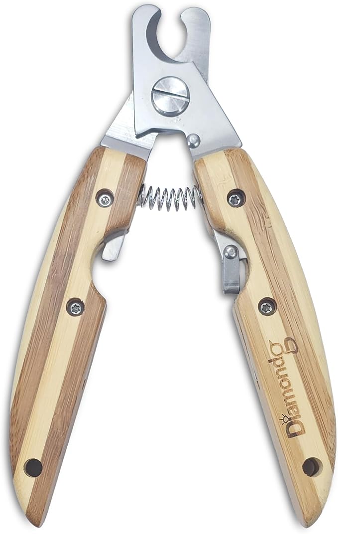 Diamondg Big Dog Heavy Duty Dog Nail Clipper and Trimmer with Full Length Hardened Steel and Wooden Handle