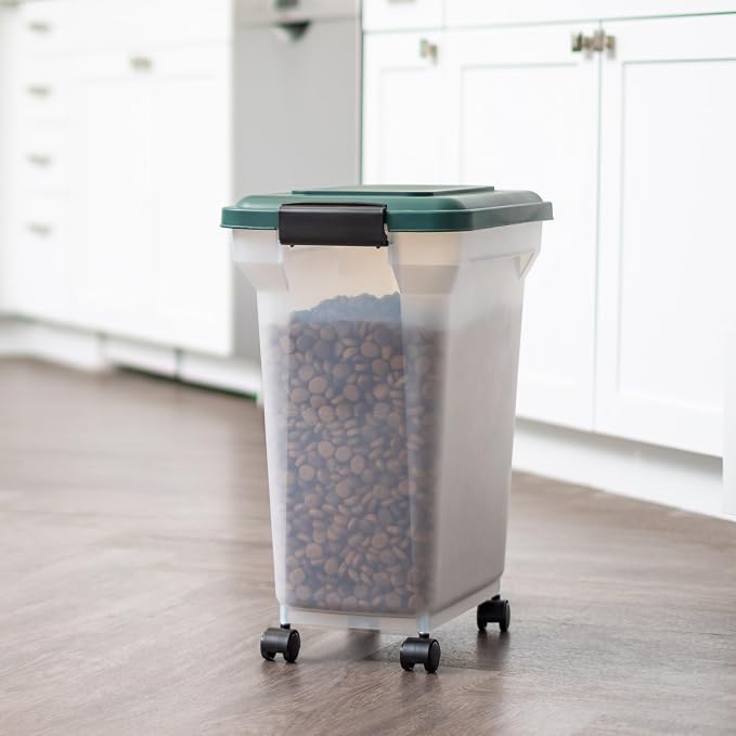 IRIS USA Airtight Pet Food Container, Up to 22 lbs, Green | Made in USA, BPA-Free, Rolling Wheels