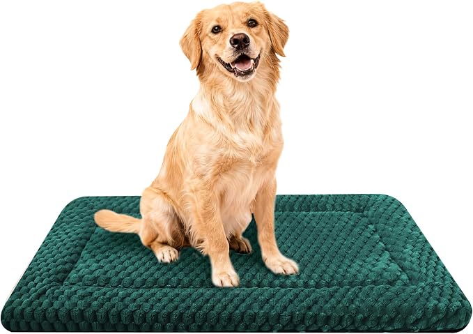 Dog Bed Mat,Reversible & Ultra Soft Kennel Pad-Machine Washable Pet Bed for Dogs & Cats-All-Weather Crate Liner for Crates,Carriers & Travel (Dark Green, 30" L x 20" W x 1.5" Th)