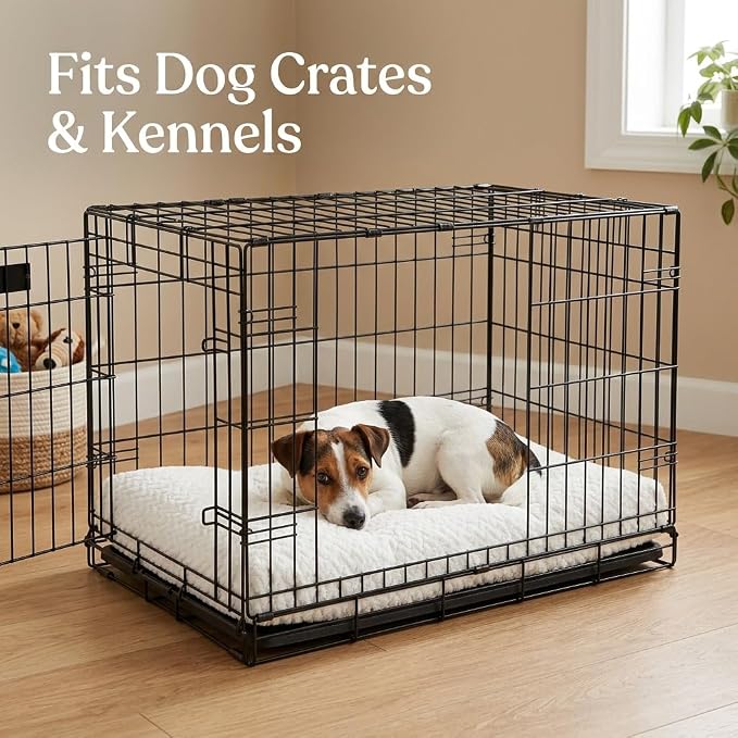 24 Inch Dog Crate Bed for Small Dogs, Washable Dog Crate Pad for Dog Cages, Soft Jacquard Flannel Kennel Mat with Anti-Slip Bottom, Fluffy Crate Mat for Puppies and Small Dogs,White