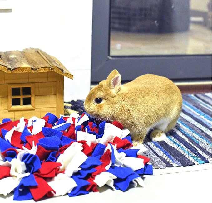 Pet Fleece Snuffle Mat Square Shape Foraging Mats Interactive Feeding Toy Anti Slip Slow Feeder Treat Dispenser for Dog Rabbit Guinea Pig (Blue/White/Red)