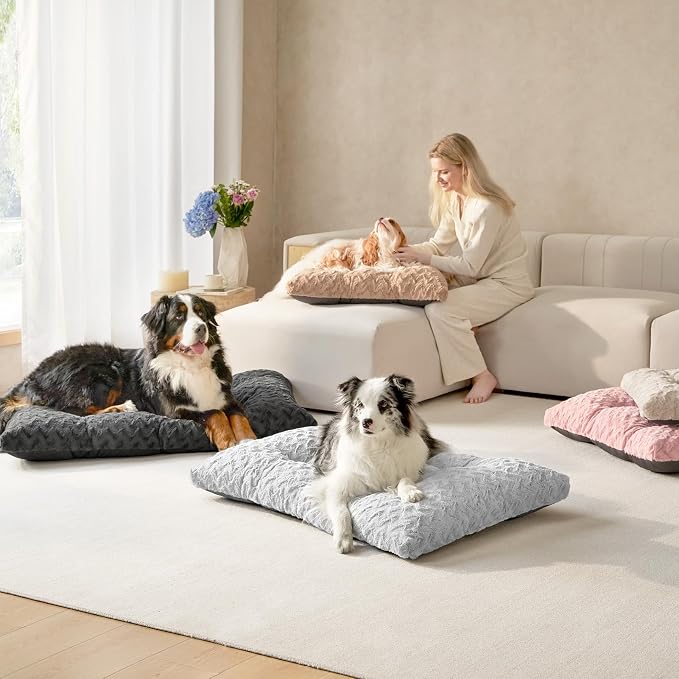 EHEYCIGA Washable Dog Bed for Crate 44x32 Inch, Anti-Slip XL Plus Kennel Pad for Extra Large Dogs Up to 85 lbs, Plush and Comfy Pet Sleeping Mat, Grey