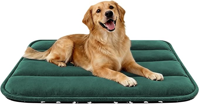 Dog Bed Mat, Reversible Dog Crate Pad with Washable Kennel Mat and Soft Foam, Flat Pet Bed for Dogs & Cats, for Crates Carriers & Travel (Green, 34" L*20" W*1.5" Th)