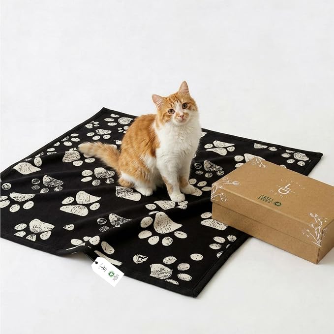 Small Pet Blanket - GOTS Certitied 100% Organic Cotton, Double Layer Plush Sherpa, Beige Jacquard Paw Knit, 30"x40", Ideal for Small Dogs and Cats - Soft and Warm